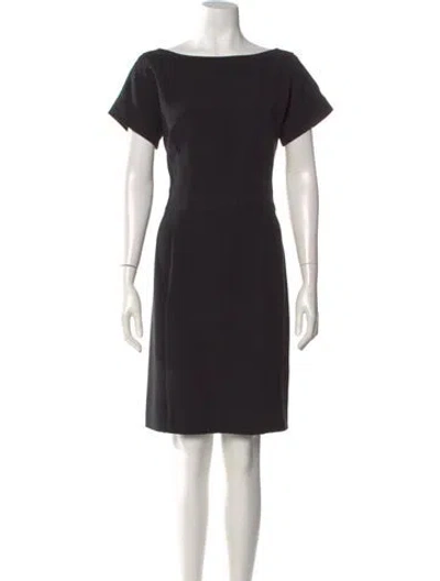 Pre-owned Giorgio Armani Silk Knee-length Dress In Black