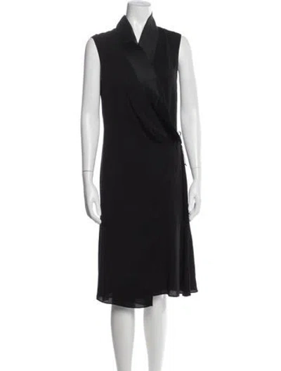 Pre-owned Giorgio Armani Silk Knee-length Dress In Black
