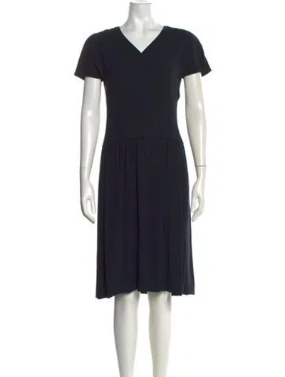 Pre-owned Giorgio Armani Silk Knee-length Dress In Blue