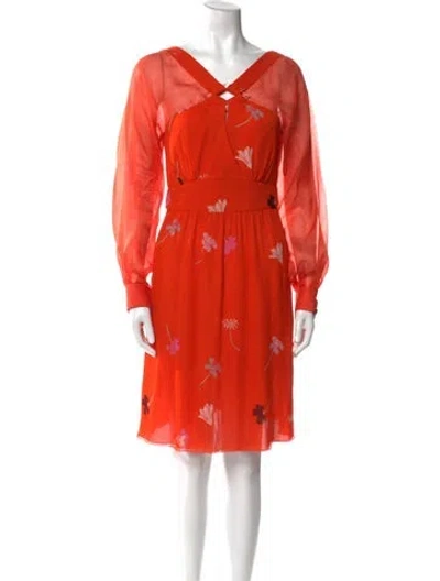 Pre-owned Giorgio Armani Silk Knee-length Dress In Red