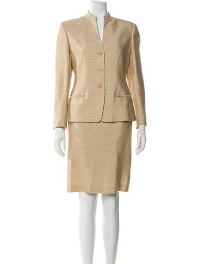 Pre-owned Giorgio Armani Skirt Suit In Neutral