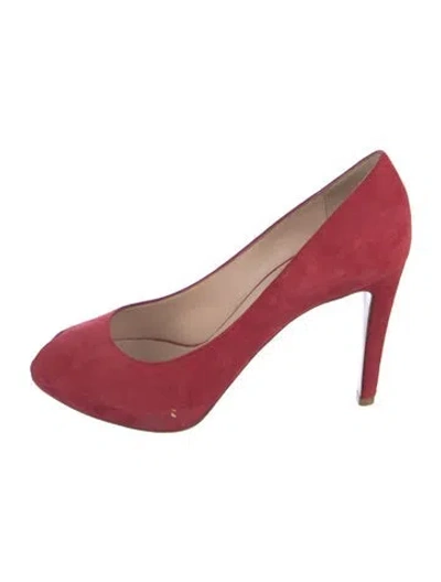 Pre-owned Giorgio Armani Suede Pumps In Red