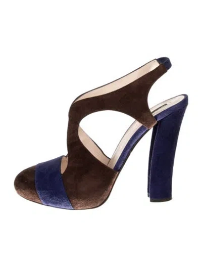 Pre-owned Giorgio Armani Suede Slingback Pumps In Brown