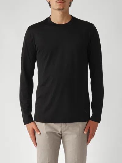 Giorgio Armani T-shirt  Men Color Black