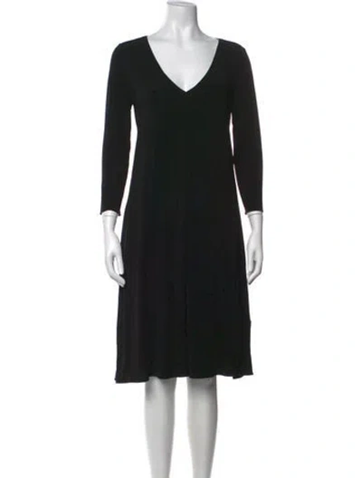 Pre-owned Giorgio Armani V-neck Knee-length Dress In Black