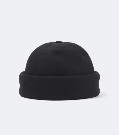 Giorgio Armani Wool And Cashmere Beanie In Black