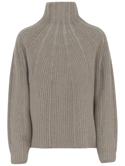 GIORGIO ARMANI GIORGIO ARMANI WOOL AND CASHMERE BLEND SWEATER