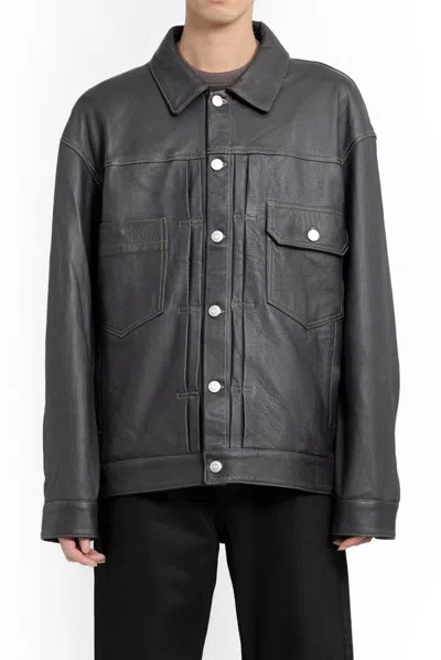 Giorgio Brato Long Sleeved Buttoned Jacket In Black