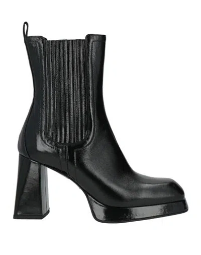 Giorgio Fabiani Woman Ankle Boots Black Size 9 Leather