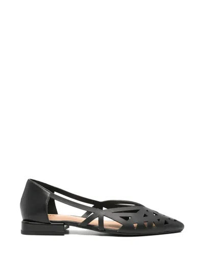 Gioseppo Bumala Cut-out Leather Ballet Flats In Black