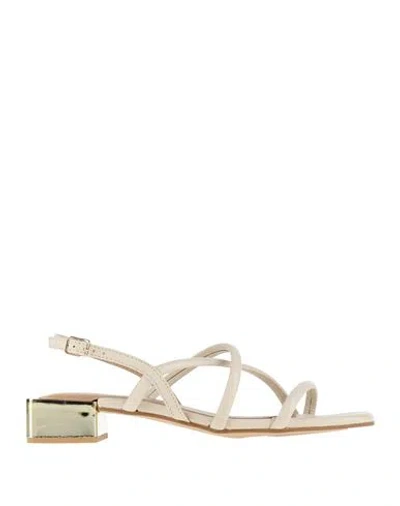 Gioseppo Woman Sandals Off White Size 9.5 Textile Fibers