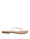 Gioseppo Toe Strap Sandals In White