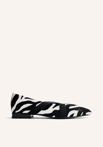 Gioseppo Women's Milaca Flat Shoes In Black