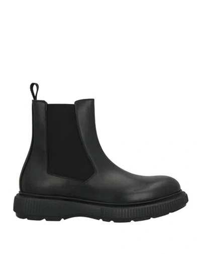 Giovanni Conti Man Ankle Boots Black Size 9 Calfskin