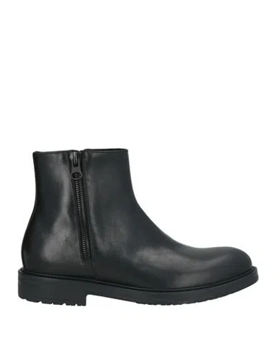 Giovanni Conti Man Ankle Boots Black Size 9 Calfskin