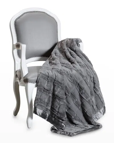 Giraffe At Home Luxe Waterfall Xl Throw In Charcoal