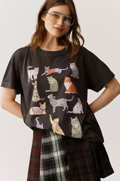 Girl Dangerous Cats Graphic Tee In Black