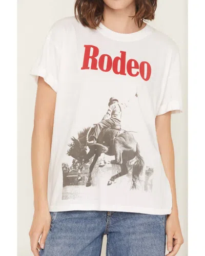 Girl Dangerous Wren Rodeo Tee In White In Neutral