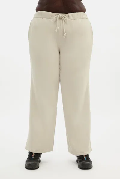 Girlfriend Collective Bone Millie Straight Leg Sweatpant In Neutral