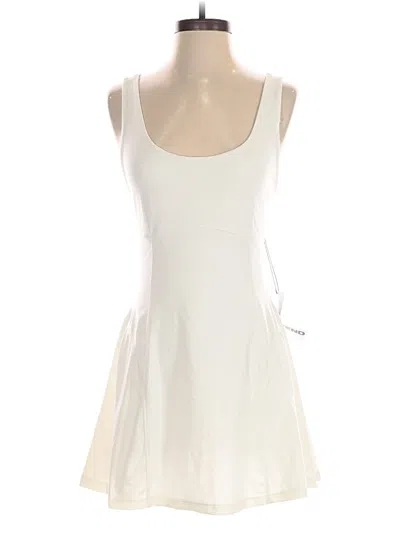 Pre-owned Girlfriend Collective Romper In White