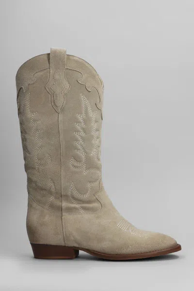 Gisel Moire Guatemala Texan Boots In Sand