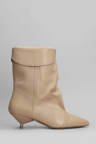 Gisel Moire Miriam Low Heels Ankle Boots