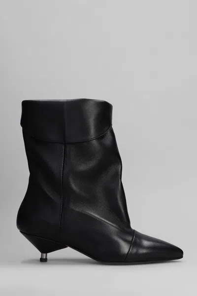 GISEL MOIRE GISEL MOIRE MIRIAM LOW HEELS ANKLE BOOTS