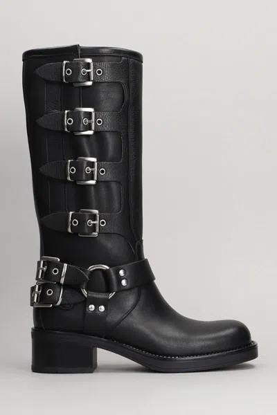 Gisel Moire Windsor Low Heels Boots In Black
