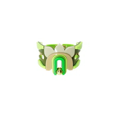 Gissa Bicalho Women's Acrylic Handmade Bracelet Lilium Green