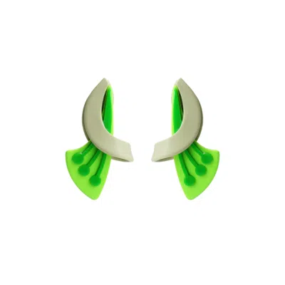Gissa Bicalho Women's Acrylic Handmade Earring Dual Flower Green