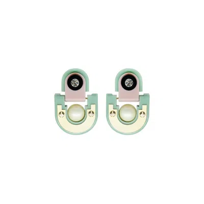Gissa Bicalho Women's Handmade Acrylic Earring Short Tikal / Green