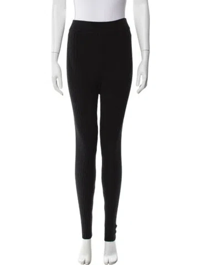 Pre-owned Giu Giu Skinny Leg Pants In Black