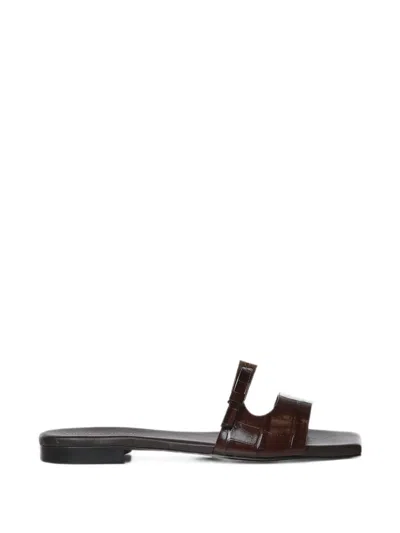 Giuliano Galiano Cocco Croc-effect Buckle-fastening Sandals In Brown