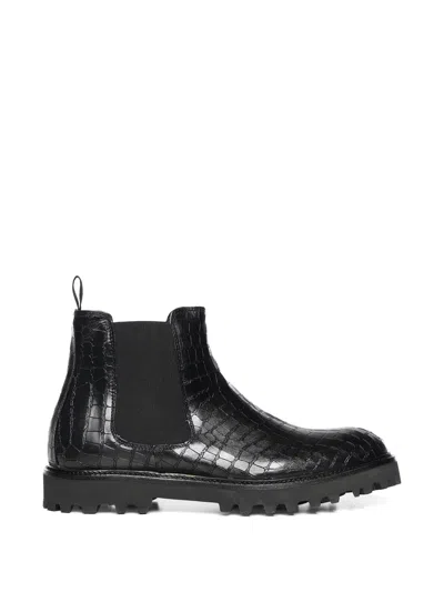 Giuliano Galiano Don Round-toe Chelsea Boots In Black