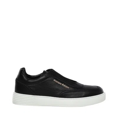 Giuliano Galiano Round Head Low-cut Sneakers In Black