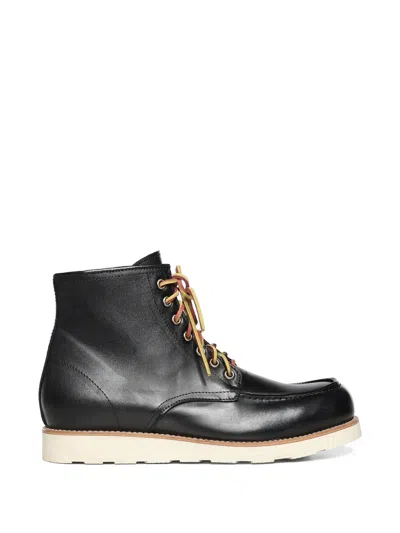Giuliano Galiano Shark Lace-up Round-toe Boots In Black