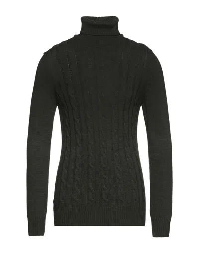 Giulio Corsari Turtlenecks In Green