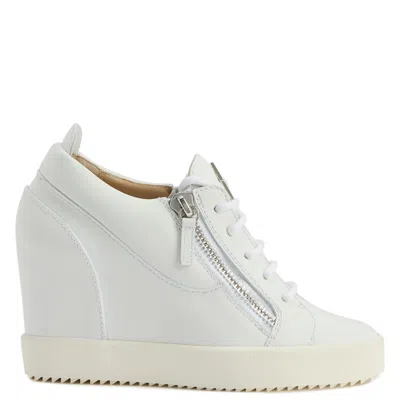 Giuseppe Zanotti Addy Wedge In White