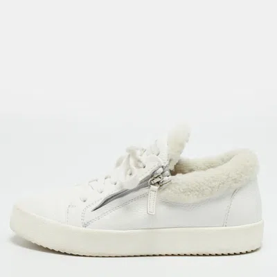 Pre-owned Giuseppe Zanotti Addy Winter Size 39 White Leather And Shearling Low Top Sneakers