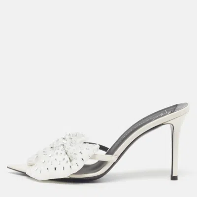 Pre-owned Giuseppe Zanotti Alexandrine Size 37.5 Cream Patent Leather Slide Sandals In White