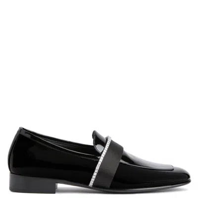 Giuseppe Zanotti Arnaud Rhinestone-embellishment Loafers In Black