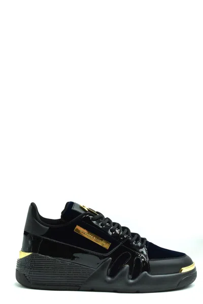 Giuseppe Zanotti Black