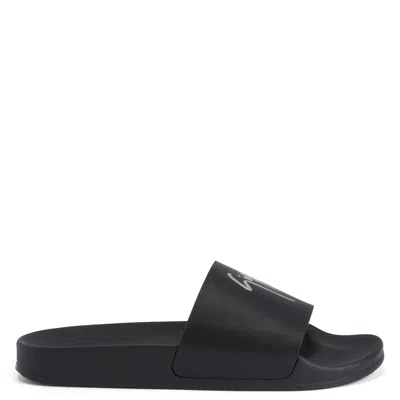 Giuseppe Zanotti Brett In Black