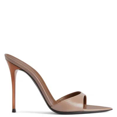 Giuseppe Zanotti Brita 45