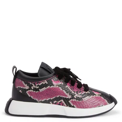 Giuseppe Zanotti Ferox In Black