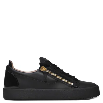 Giuseppe Zanotti Zip-detailed Low-top Sneakers In Black