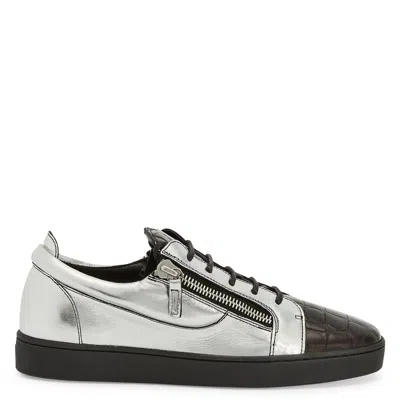 Giuseppe Zanotti Frankie In Black