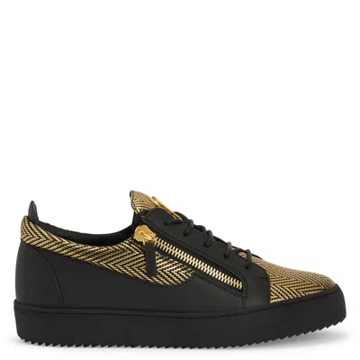 Giuseppe Zanotti Frankie In Gold