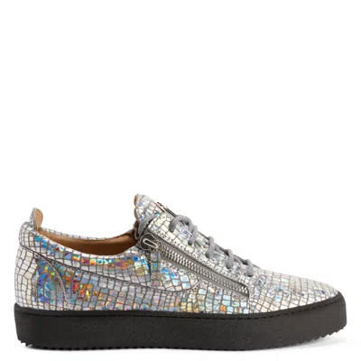 Giuseppe Zanotti Frankie Kaleido In Grey
