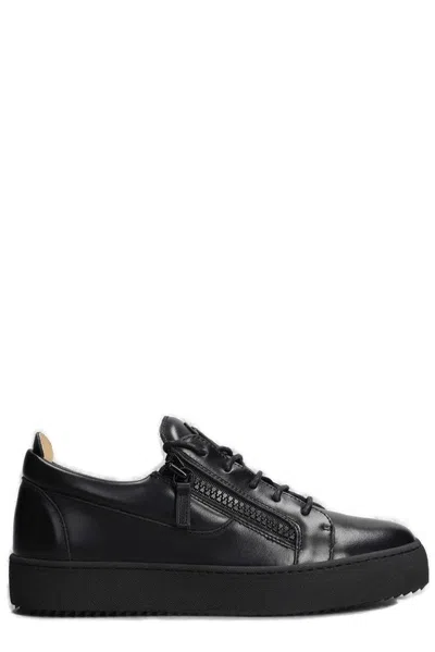 Giuseppe Zanotti Frankie Low In Black